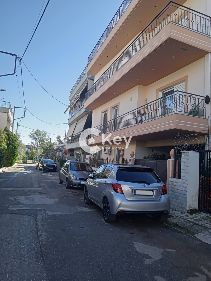 property-img